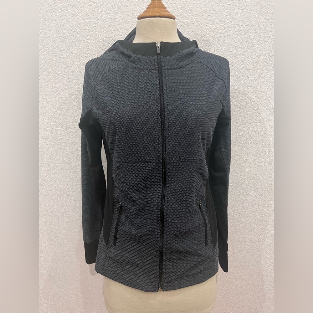 RBX Size M Zip Up Athletic 2 Tone Gray & Black Hoodie.